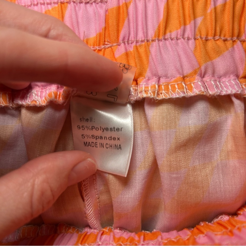 Aurelle Shorts Bikini Coverup Pink and Orange Size Large - Picture 4 of 6
